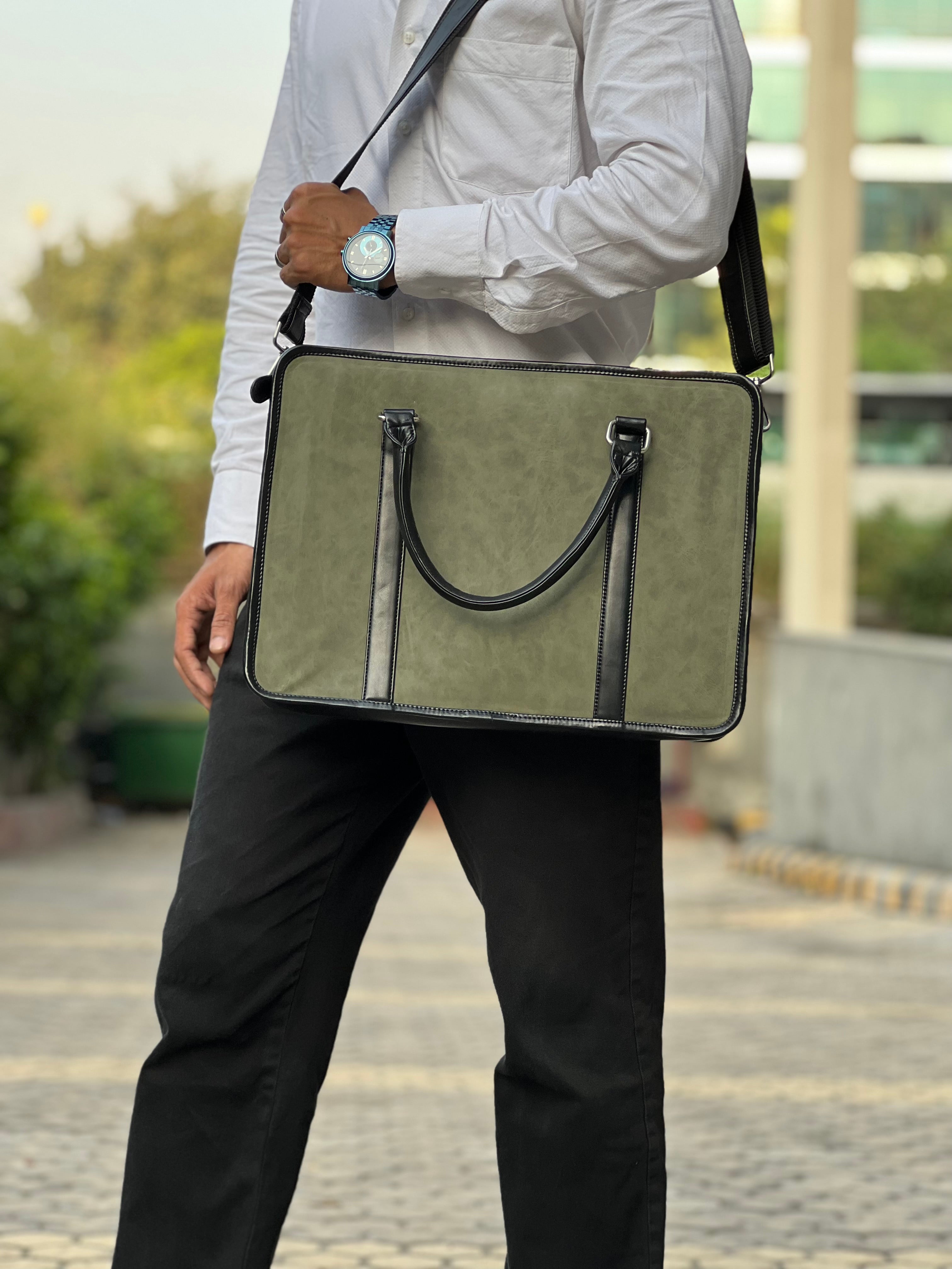 Classic Laptop Bag