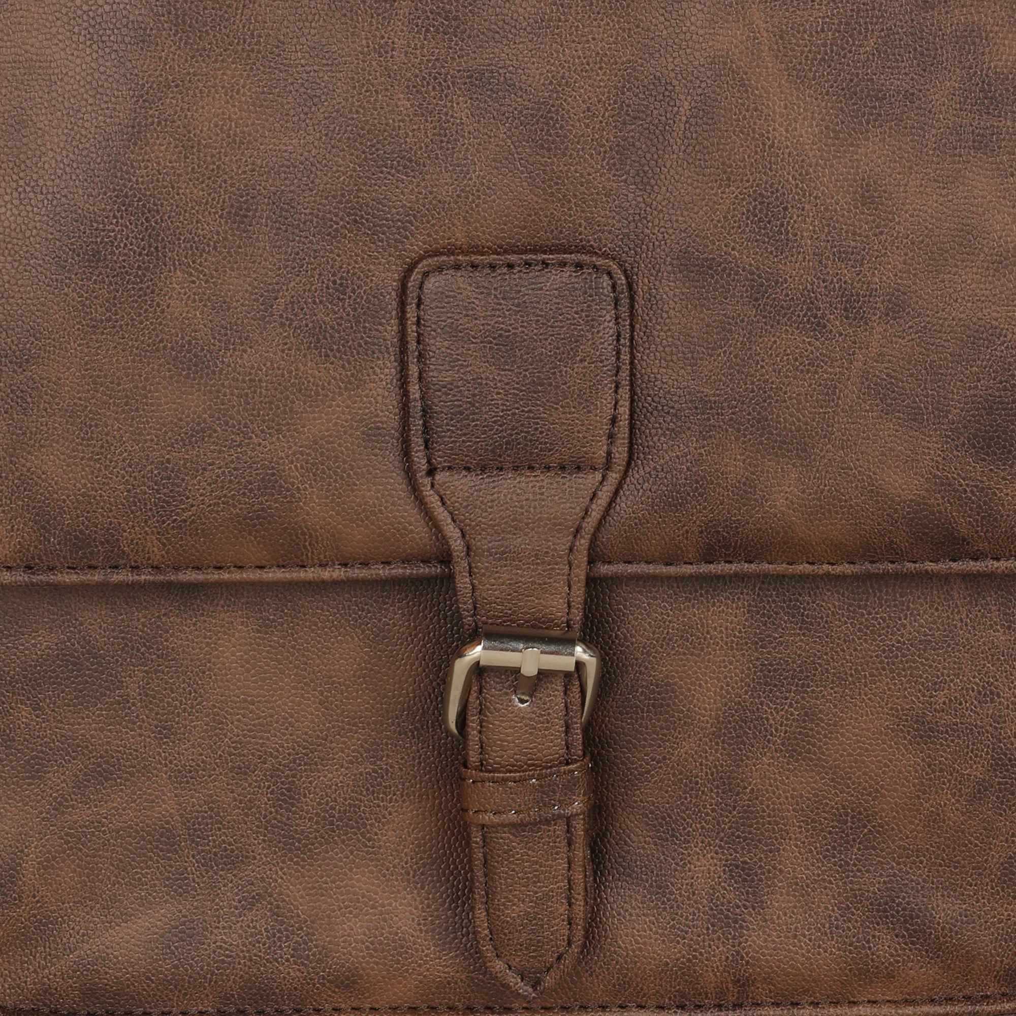 OxfordBrownMessenger_5