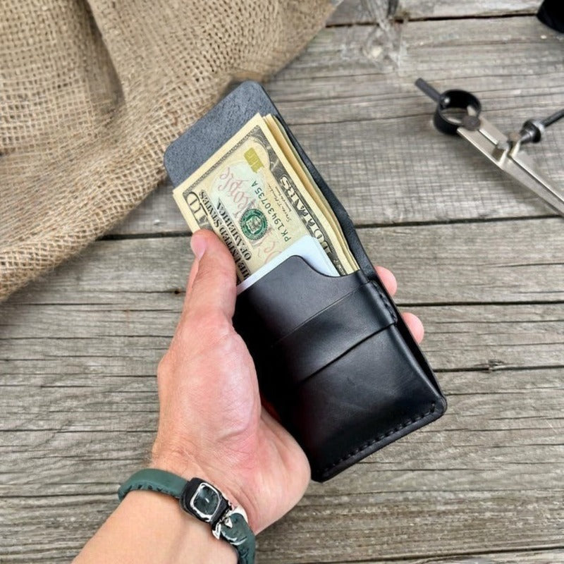 DELVAE Cactus Leather Wallet - Vegan Slim Bifold