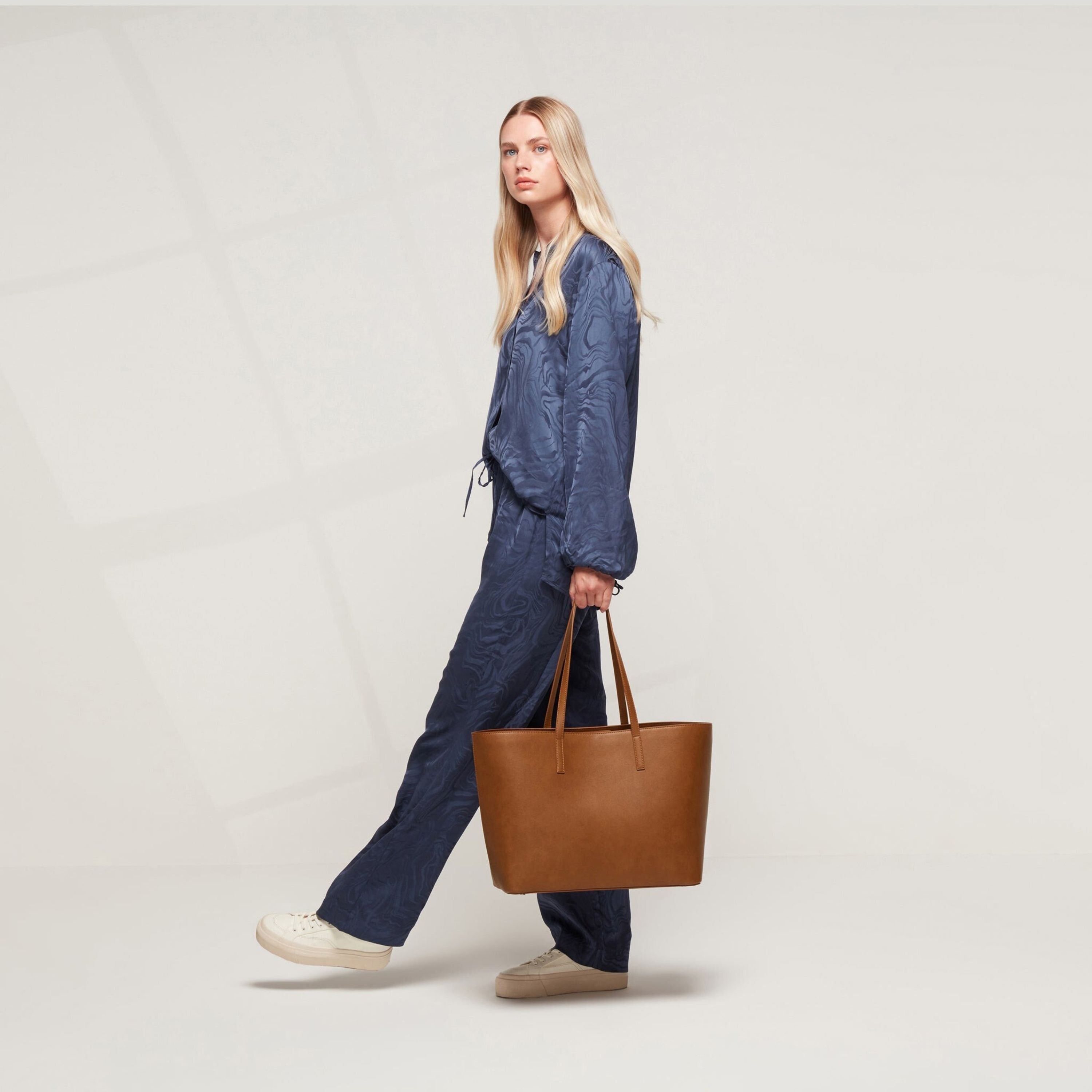 Travo Leather Tote Bag with Magnetic Closure, Safe Zip Laptop Compartment & Trolley Strap
