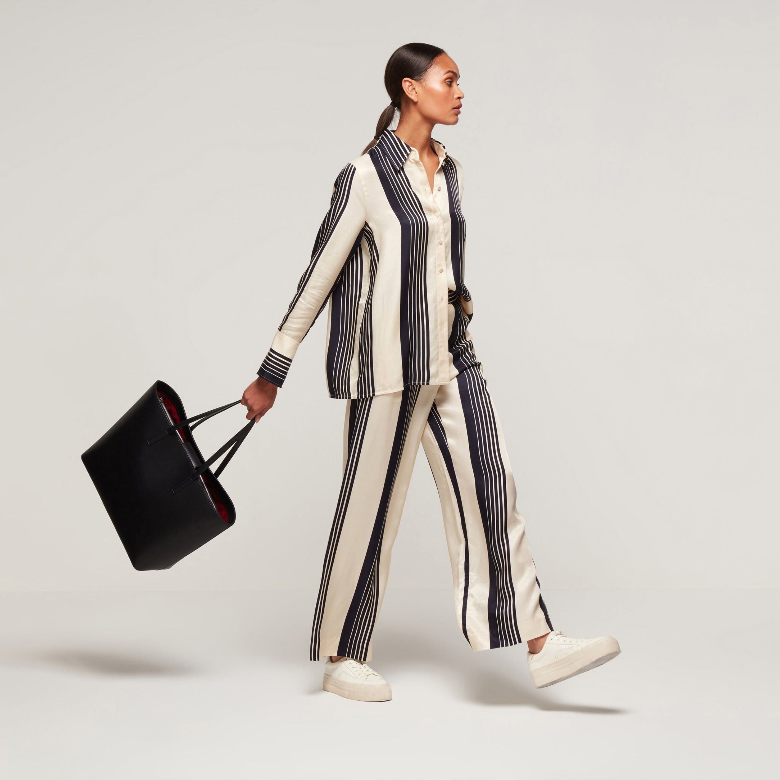 Travo Leather Tote Bag with Magnetic Closure, Safe Zip Laptop Compartment & Trolley Strap