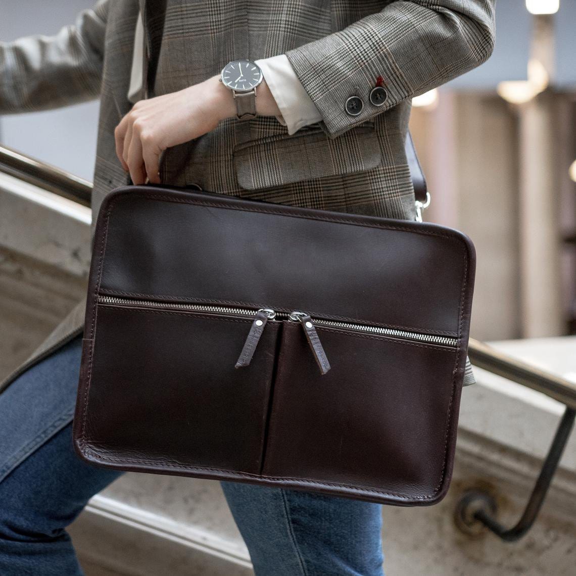 kinnoti 13 Inch Genuine Leather Laptop Sleeve