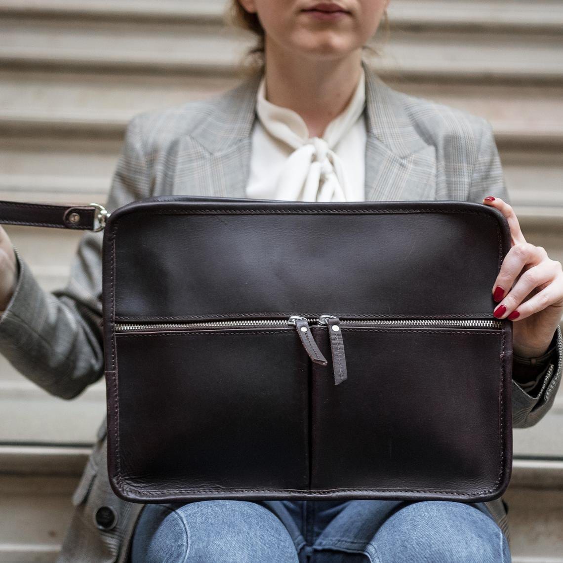 kinnoti Genuine Leather Laptop Sleeve