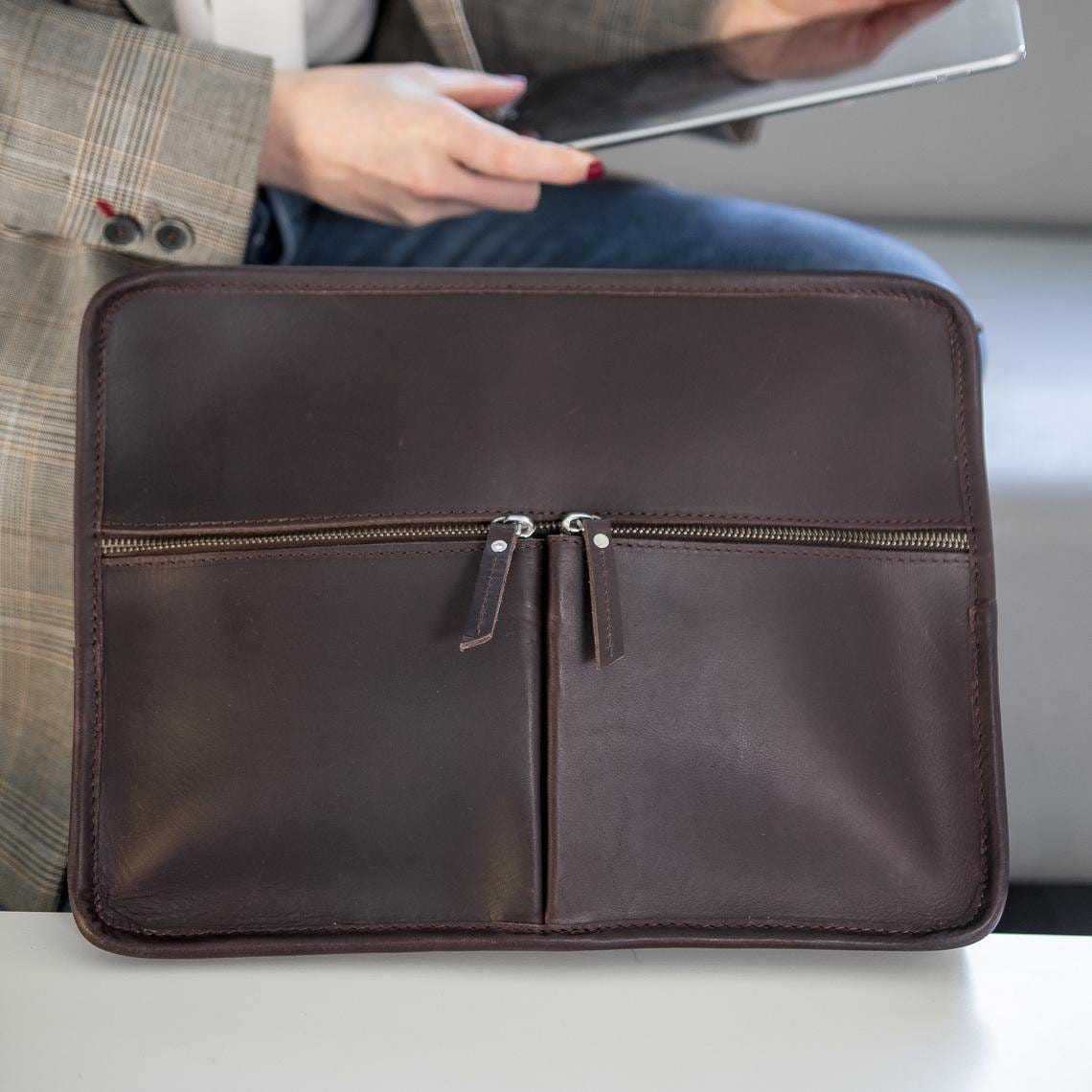 kinnoti Genuine Leather Laptop Sleeve