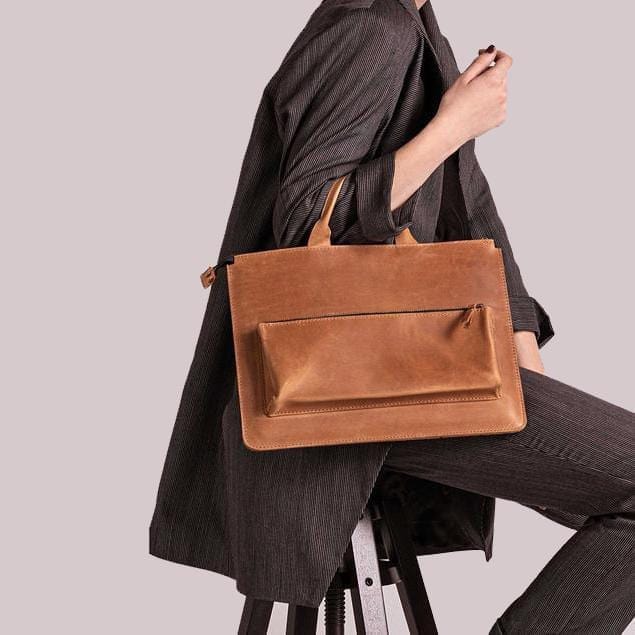 kinnoti Minimalist Design Leather Laptop Sleeve