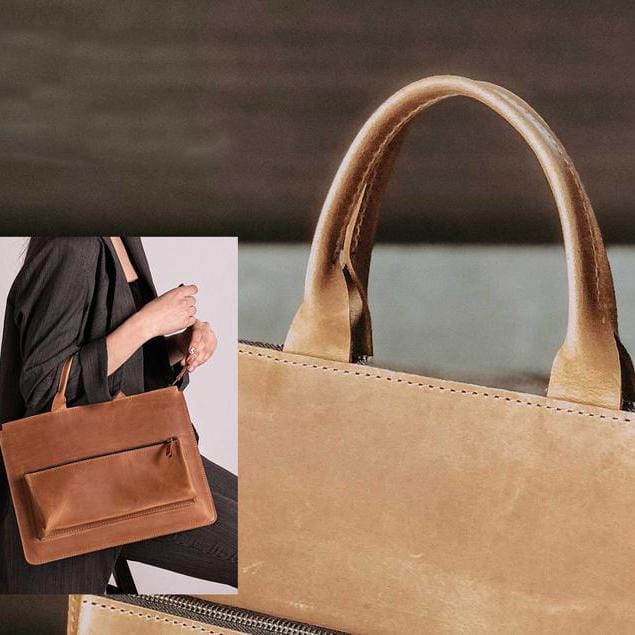 kinnoti Minimalist Design Leather Laptop Sleeve