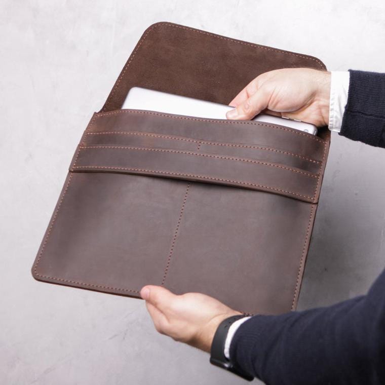 kinnoti Pouch Leather Laptop Sleeve