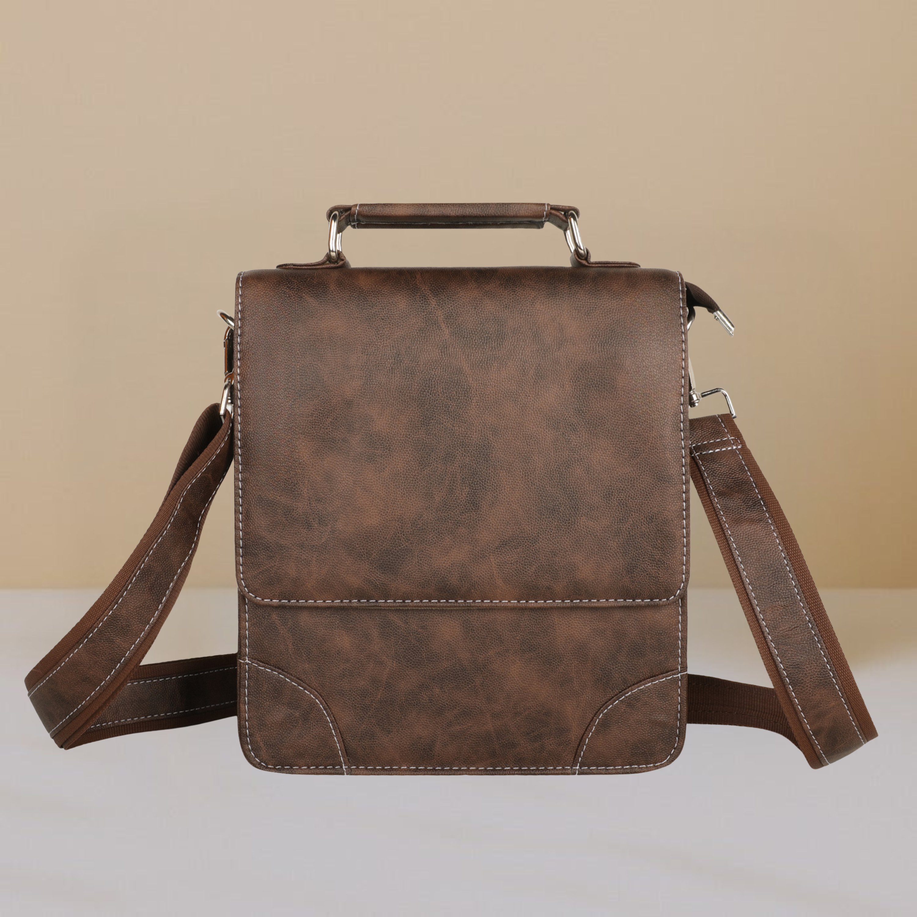 Caro Messenger Bag