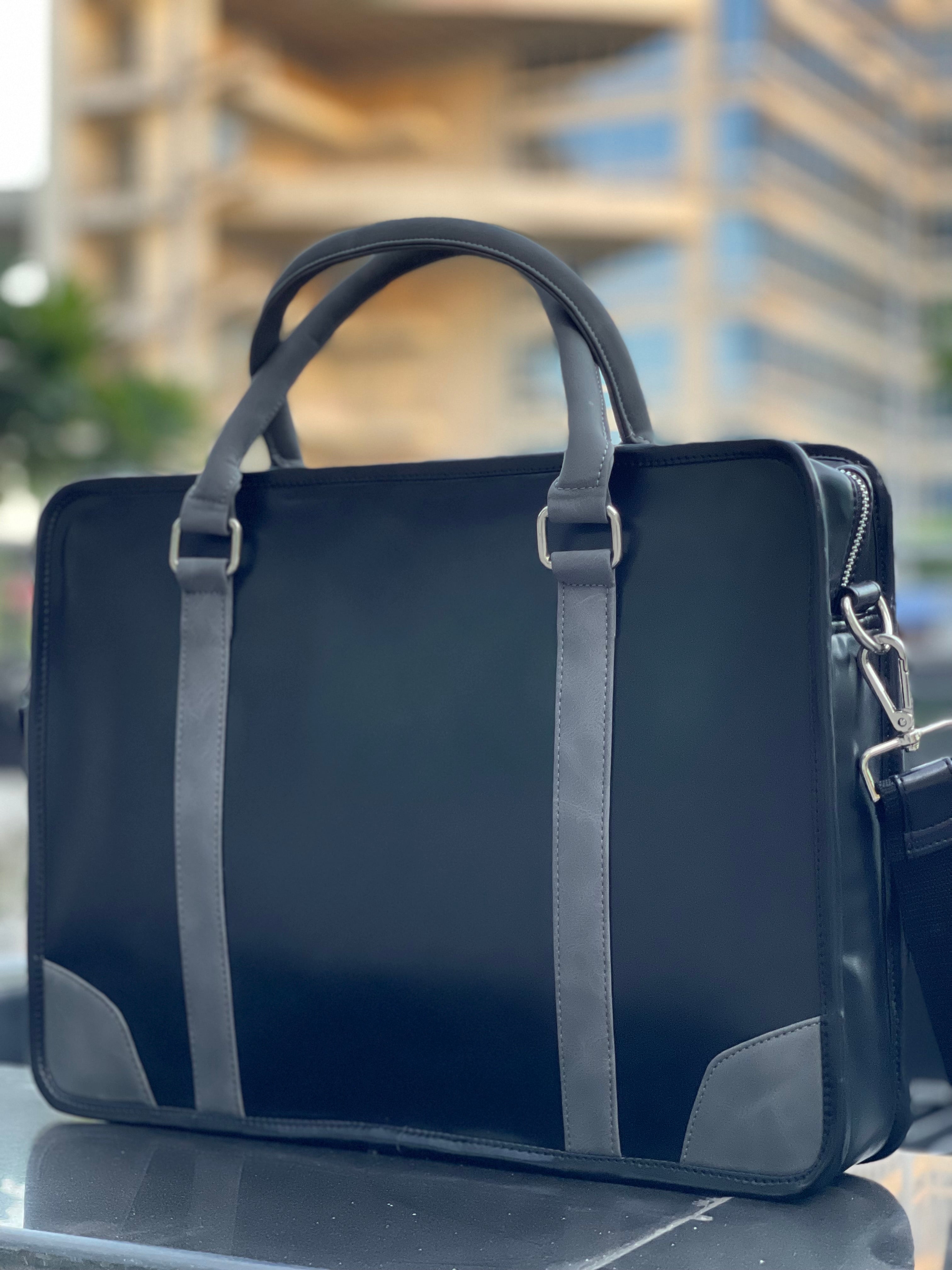 Classic Laptop Bag